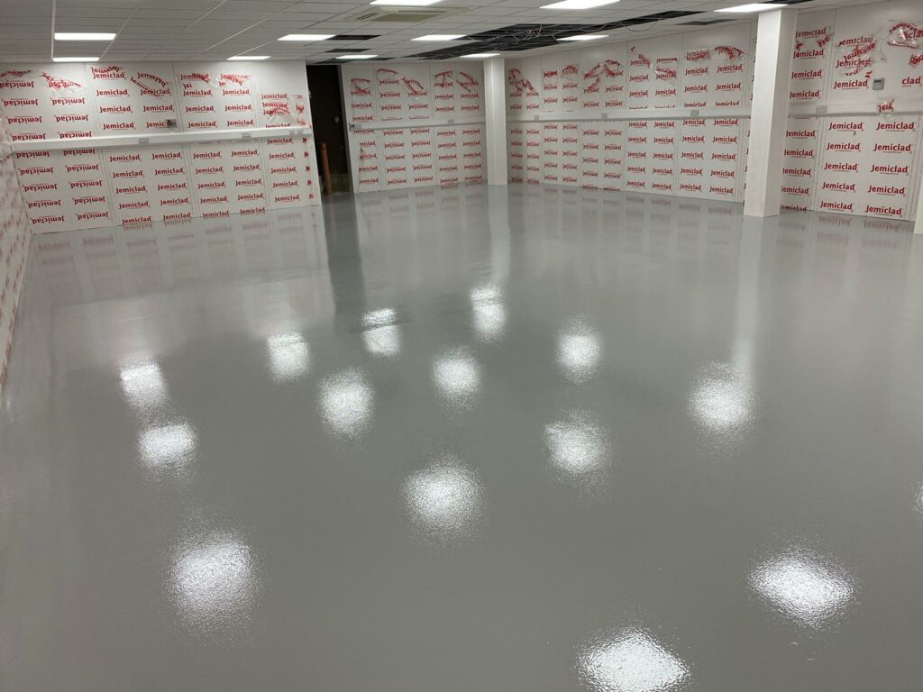 floor slopes and falls